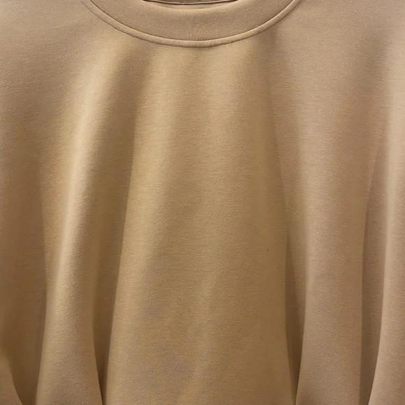 Lululemon Gathered Waist Crew Pullover—Pecan Tan—Oversized—Excellent Condition! - Picture 2 of 5